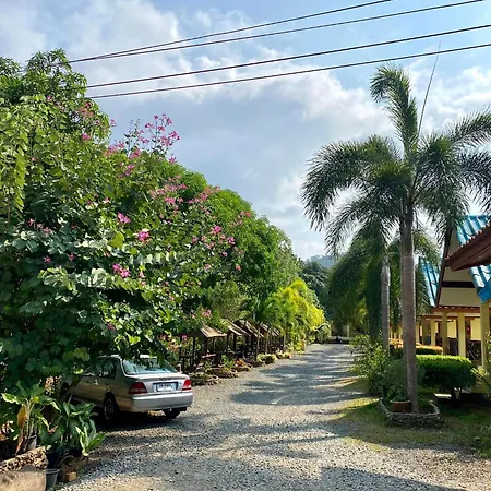 Baanrimklong Bungalow Koh Chang Exterior photo