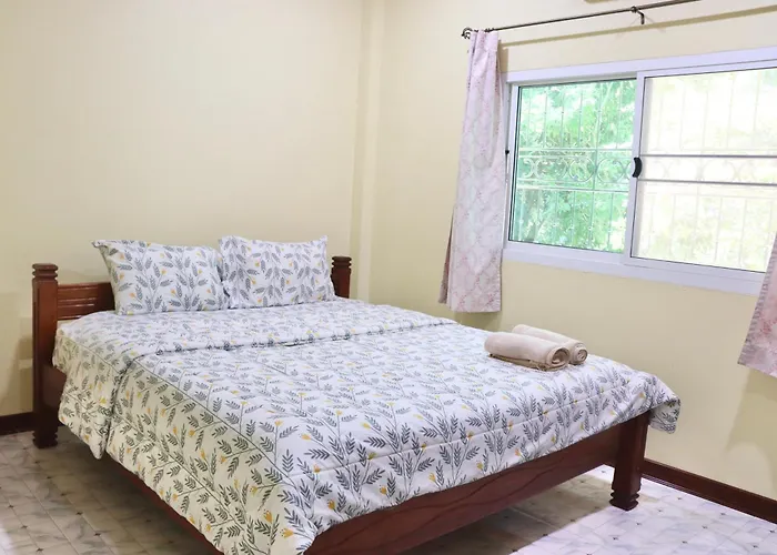Baanrimklong Bungalow